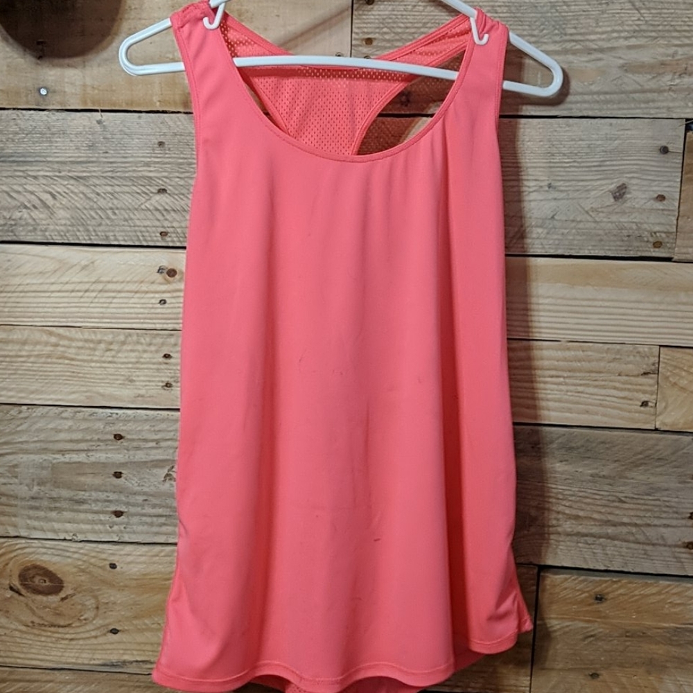 Athletic top